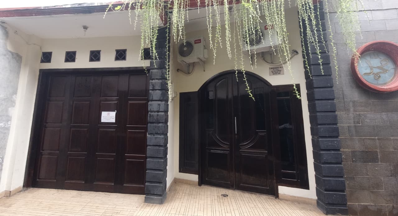 Pintu masuk Kos Pertama Condet